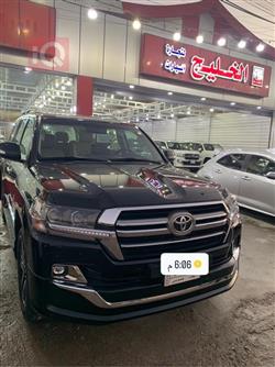تويوتا لاندكروزر